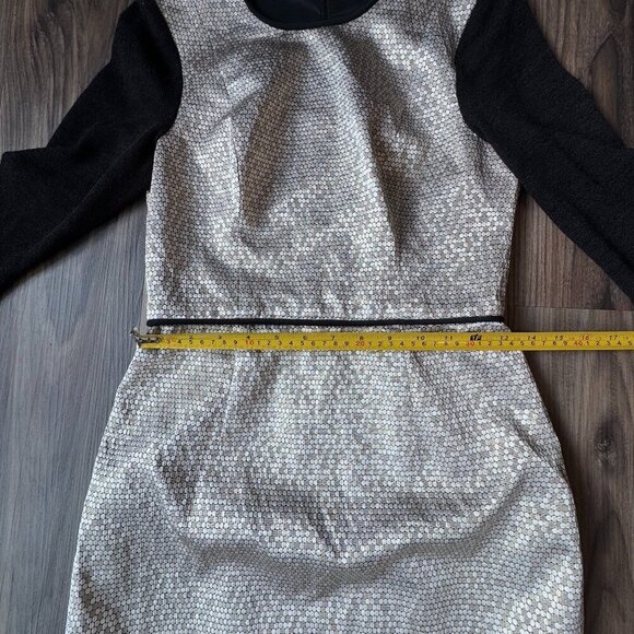 Black Halo Savona Metallic Gold Black Sleeve Mini Dress Size‎ 4 sparkle sequin - Picture 2 of 14